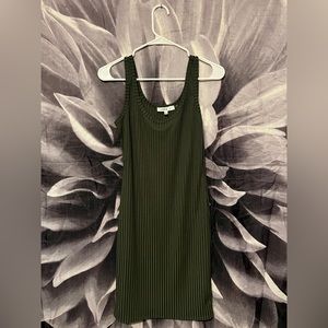 Dark Green Slim Dress 🐢